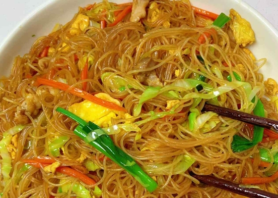Autênticos macarrão chinês de feijão Mung