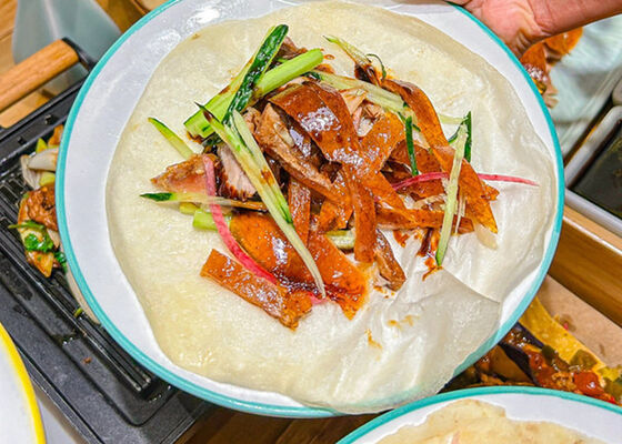 Fabricante Chinês de Panqueca de Pato Congelado | Panqueca de pato padrão da UE para fast food e takeaway, fornecimento a granel com certificação BRC e HALAL